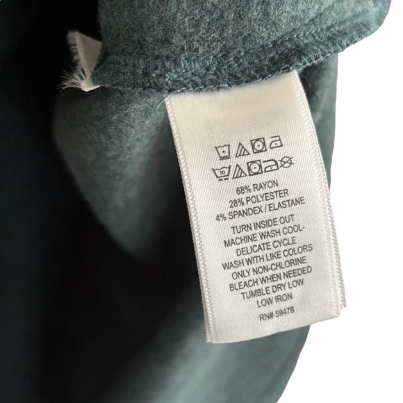 Tahari Cowl Neck Sweatshirt Size M Button Detail 3/4 Sleeve Casual Soft Cozy - Picture 11 of 16